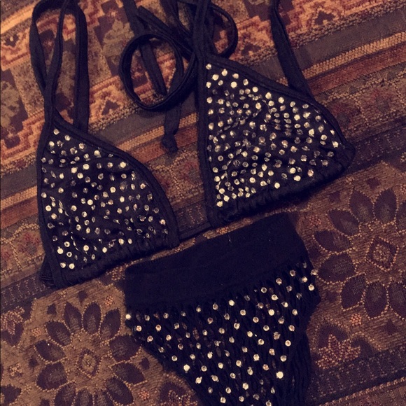 Dancer Outfit - Picture 3 of 3